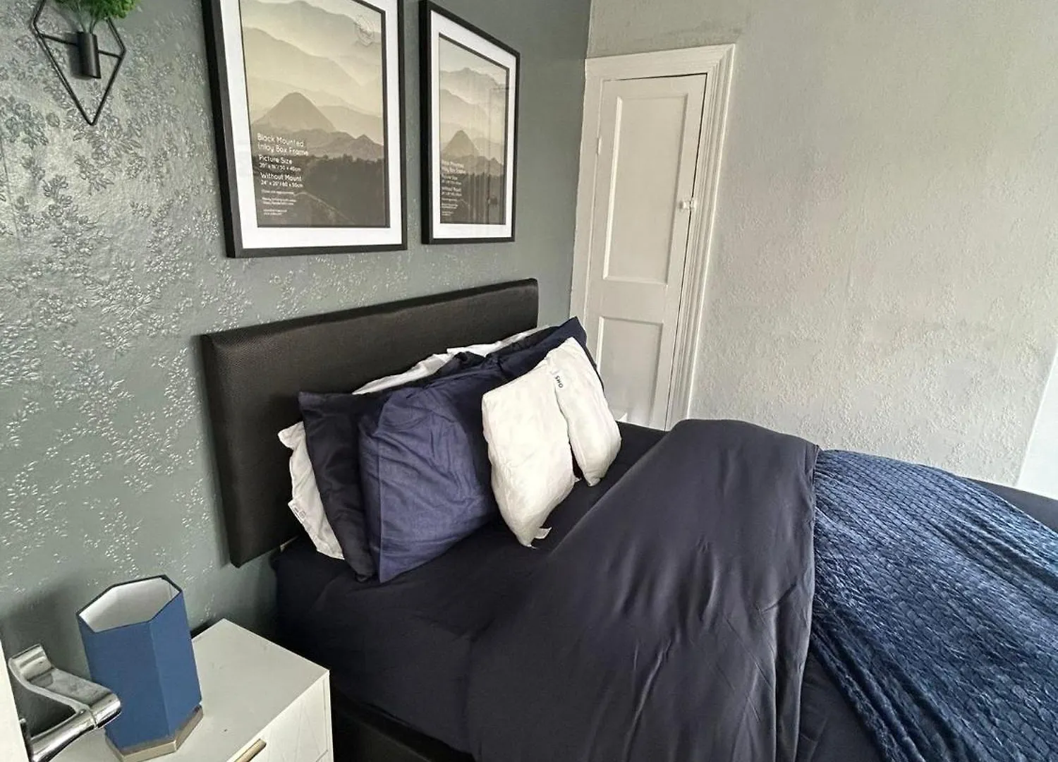 3 Bedroom Perfect Guest Home Sleeps 7 With Parking, Hu3 Kingston upon Hull 0*,  United Kingdom